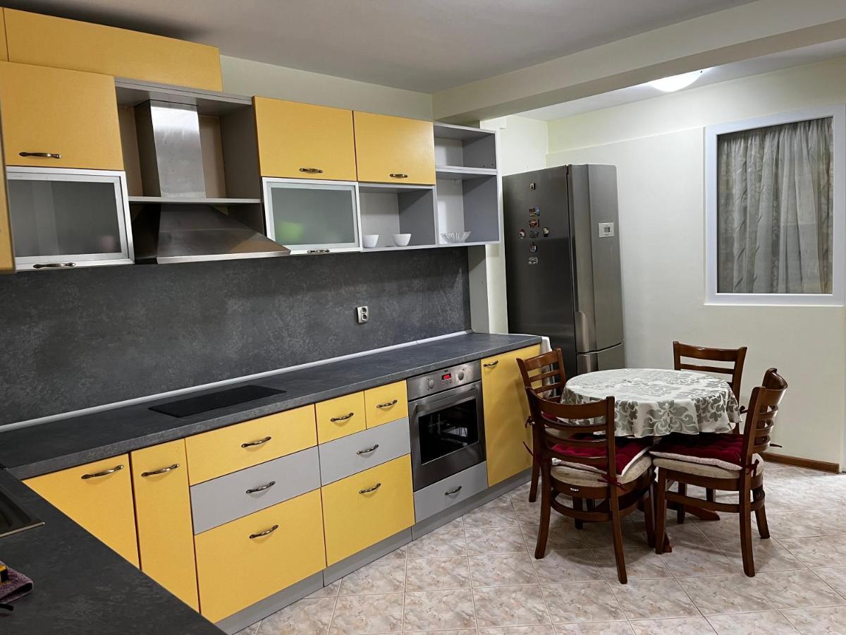 Green Central Apartment Варна Экстерьер фото