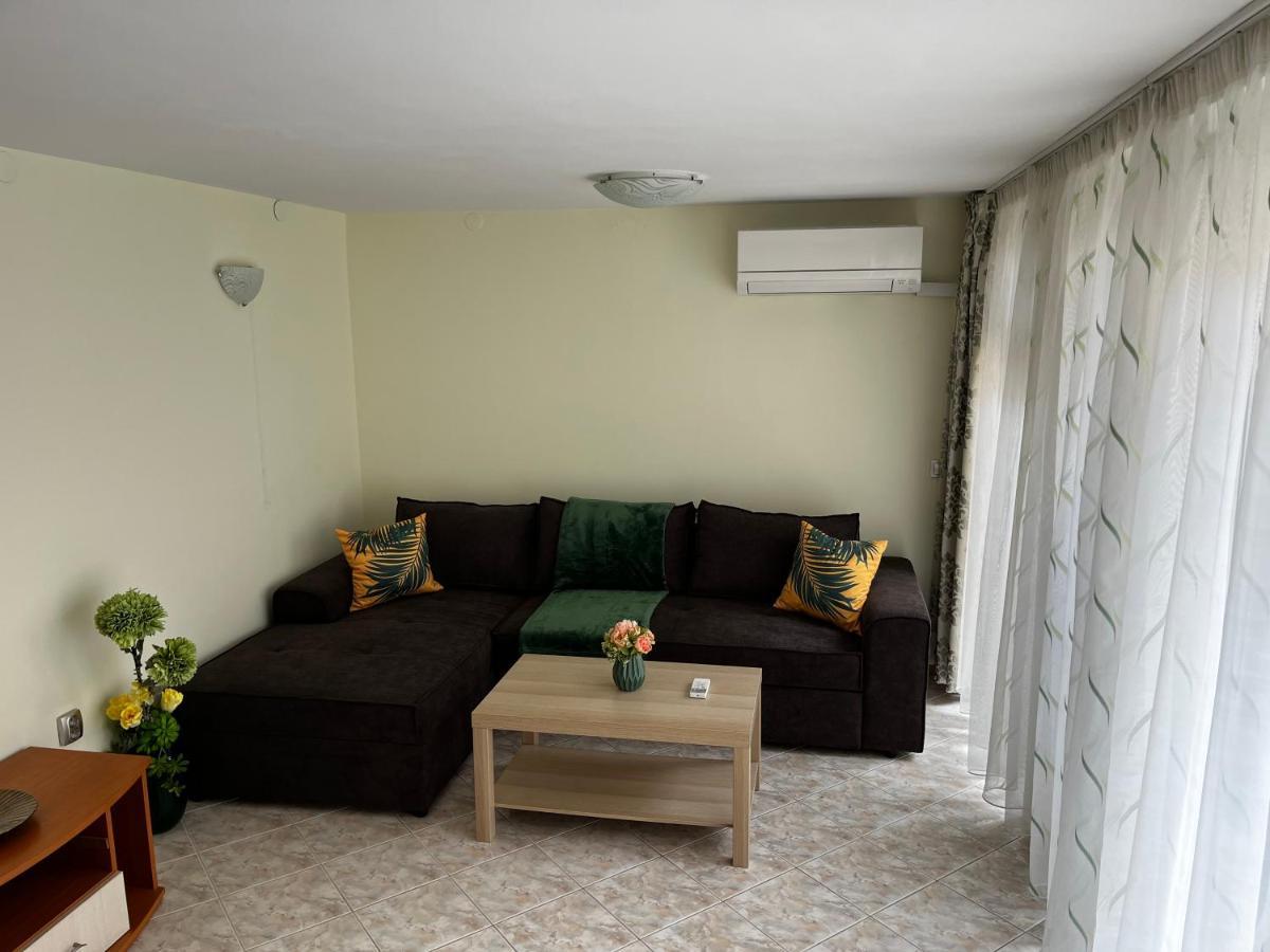 Green Central Apartment Варна Экстерьер фото