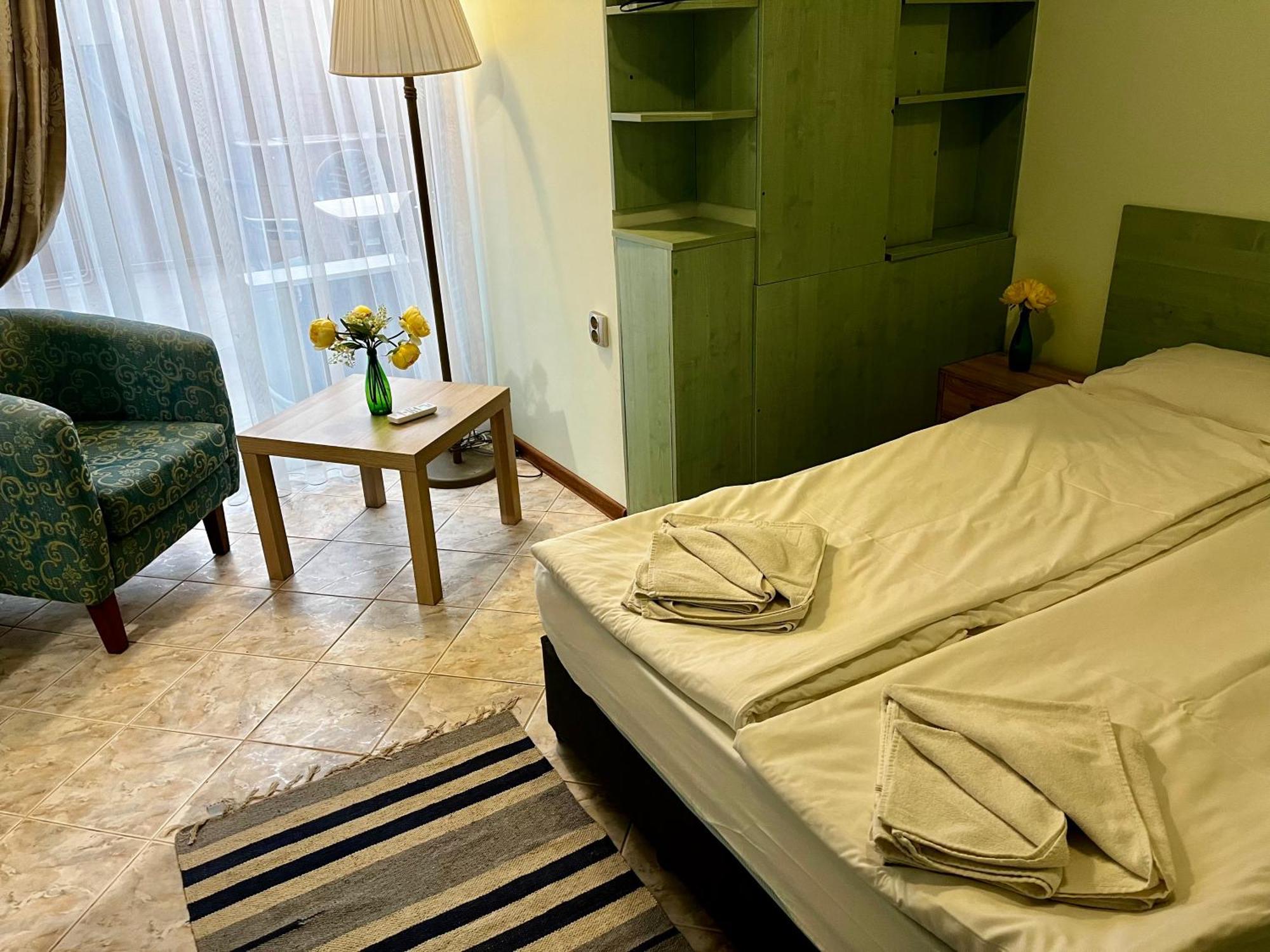 Green Central Apartment Варна Экстерьер фото