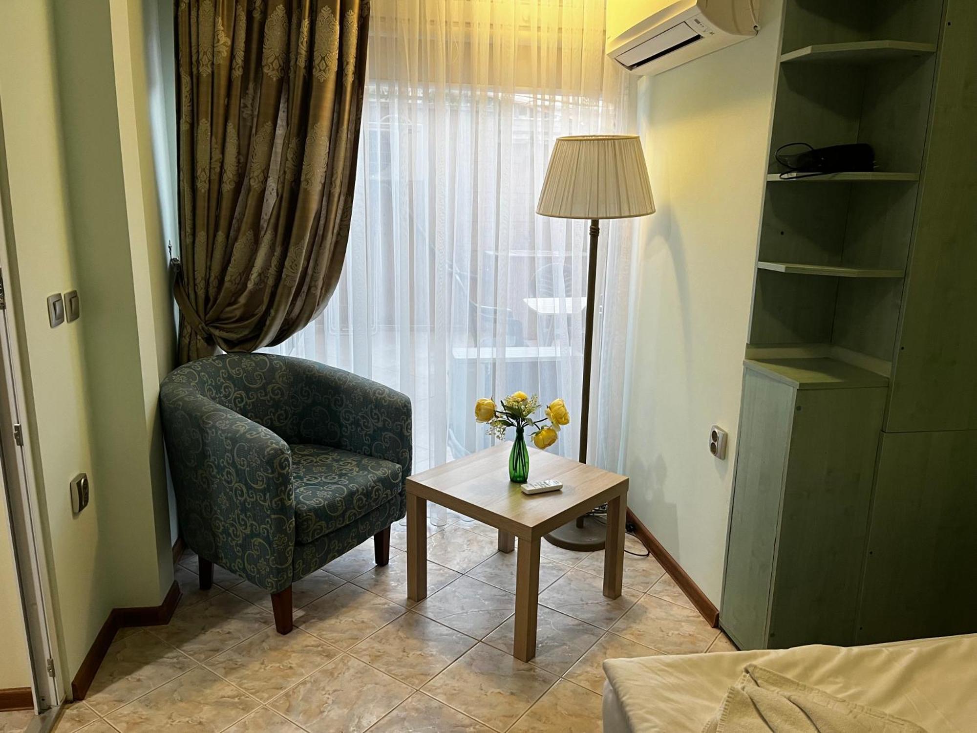 Green Central Apartment Варна Экстерьер фото